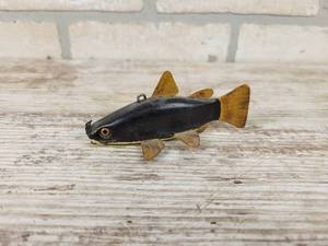 lot 1030 image: WEETS Hand Carved Fish Decoy