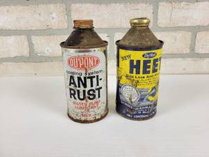 lot 171 image: (2) Vintage Cone Top HEET & DuPont Cans