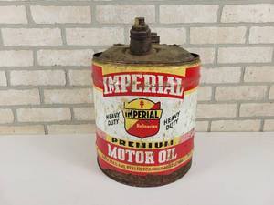 lot 174 image: Vintage 5-Gallon IMPERIAL OIL Can
