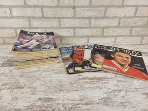lot 192 image: (6) 1950s Sports Illustrated Magazines and (21) 1990s Beckett Magazines