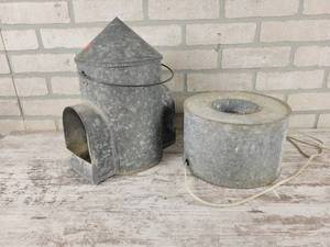 lot 196 image: Vintage Galvanized Chicken Waterer and Galvanized Heat Lamp - NO SHIPPING