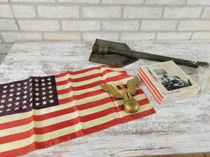 lot 293 image: 1943 48-Star US Flag with Eagle in Original Box  Vintage Military Folding Shovel