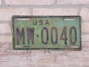 lot 309 image: Vintage USA Motorhome License Plate