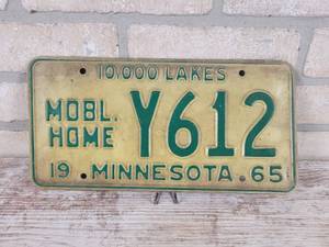 lot 311 image: 1965 Minnesota Mobile Home License Plate