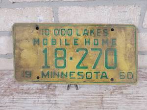 lot 312 image: 1960 Minnesota Mobile Home License Plate
