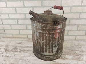 lot 328 image: Antique Galvanized 5-Gallon Gas Can - NO SHIPPING