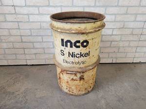 lot 380 image: Vintage INCO S NICKEL Steel Barrel - NO SHIPPING