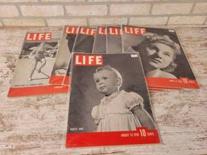 lot 397 image: (7) 1939 LIFE Magazines