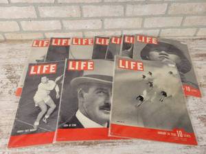 lot 400 image: (10) 1938 LIFE Magazines