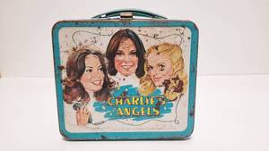 lot 66 image: Vintage 1978 Charlies Angels Steel Lunch Box (Missing Thermos)