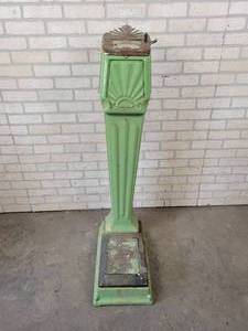 lot 6 image: 1930s ARISTO Art-Deco Penny Scale - Pace Mfg. Co. Chicago, IL - NO SHIPPING