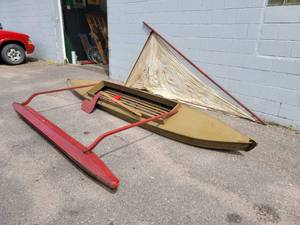 lot 4 image: Vintage Homemade Canoe with Outrigger and Sail - NO SHIPPING