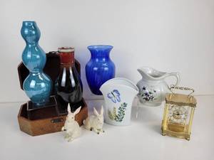 lot 213 image: Lot of Home Dcor - Lefton Rabbits, Bulova Clock, Vases, and More