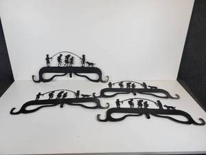 lot 251 image: Lot of (4) Double Plant Hangers - Made by Arnie Lillos Creations