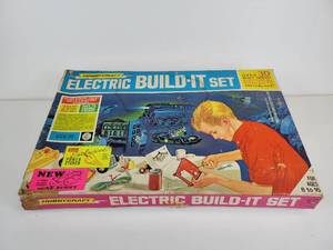 lot 268 image: Vintage Hobbycraft Electric Build-It Set
