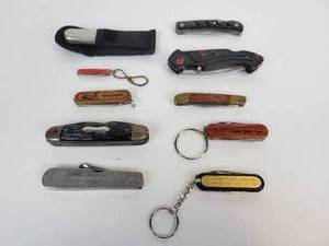lot 517 image: Lot of (10) Pocket Knives