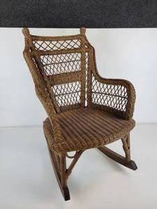 lot 526 image: Vintage Wicker Childrens Rocking Chair - NO SHIPPING