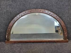 lot 537 image: Beautiful Antique Mirror - NO SHIPPING