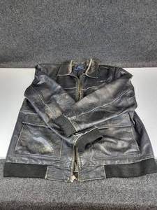 lot 543 image: Womens Medium Cherokee Black Leather Coat