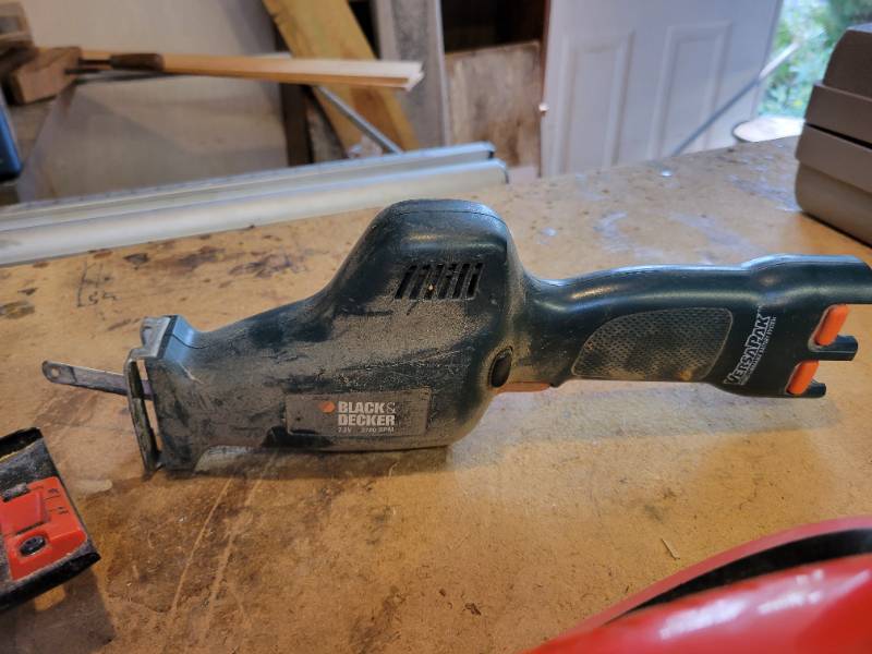 SOLD] - Black & Decker VersaPak Drill and Circular Saw - $10