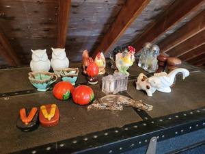 lot 388 image: Assorted Set of Salt & Pepper Shakers and More