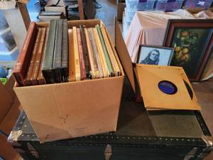 lot 400 image: Large Lot of Records - 78 RPM 10 and More - Whoopee John, Frank Sinatra, Doris Day, Classical and More - NO SHIPPING