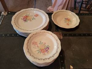 lot 381 image: Vintage French Saxon China Plates - NO SHIPPING