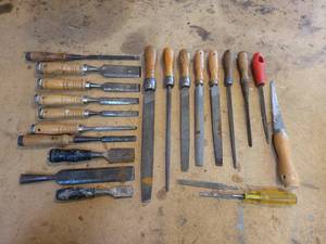 lot 67 image: Lot of Assorted Files and Chisels