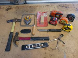 lot 71 image: Tape Measures, Hammers, Belt Cleaner, Level, Coping Saw and More