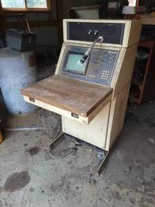 lot 109 image: Vintage E.F. Johnson Console - NO SHIPPING