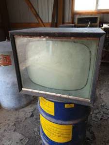 lot 115 image: Vintage ADMIRAL Steel Case Television - Unknown Condition - NO SHIPPING