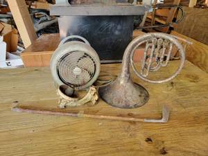 lot 122 image: Antique Kenmore HeaterFan, Cast Iron Wall Light, French Horn and Antique Wood Shaft Wilson Golf Club - NO SHIPPING