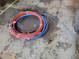 lot 150 image: Lot of 12 PEX Tubing - NO SHIPPING