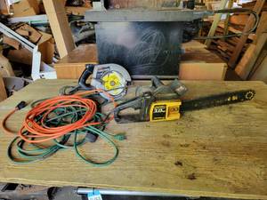 lot 160 image: Craftsman Circular Saw (Works), (2) Extension Cords and McCulloch Electric Chainsaw (Not Working) - NO SHIPPING