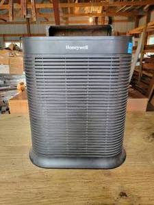 lot 219 image: Honeywell Air Purifier - NO SHIPPING