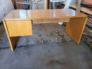 lot 234 image: Solid Wood Desk - NO SHIPPING