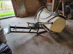 lot 279 image: 25 Gallon Sprayer Tank with Pump and Custom Lawn Tractor Hook-up - NO SHIPPING