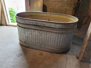 lot 283 image: Galvanized Steel Stock Tank - NO SHIPPING