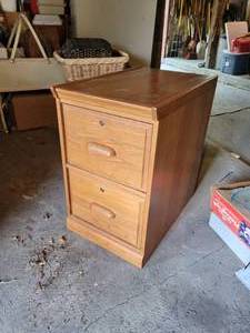 lot 290 image: Wood 2-Drawer File Cabinet - NO SHIPPING