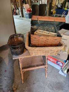 lot 291 image: Wicker Side Table and Assorted Baskets - NO SHIPPING
