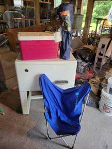 lot 303 image: Adults Camping Chair, Kids Camping Chair and Igloo Cooler - NO SHIPPING
