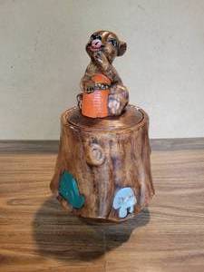 lot 313 image: Vintage California Pottery Bear Cub Cookie Jar - NO SHIPPING