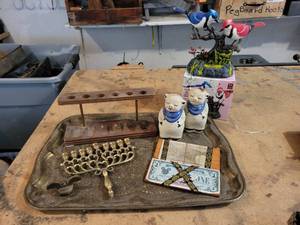 lot 461 image: Brass Tray, Shawnee Pottery Salt & Pepper Shakers, Pipe Stand, and More