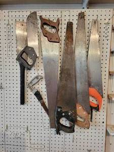 lot 72 image: (7) Assorted Hand Saws