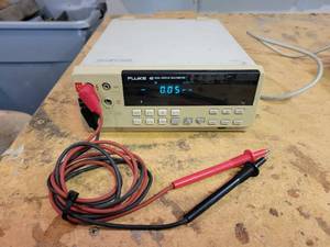 lot 1018 image: FLUKE Model No. 45 Bench Dual Display Multimeter - Powers On