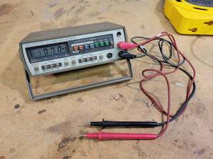 lot 1017 image: MICRONTA Bench Auto-Range Multimeter with Leads - Model No. 22-195 - Powers On