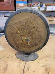 lot 1026 image: Antique RCA Radiola Loud Speaker - Untested
