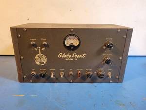 lot 1039 image: WRL Globe Scout Model 65 Transmitter - Powers On