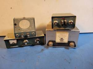 lot 1042 image: Heathkit Power & SWR Bridge Model No. AM-2, Heathkit Electronic Keyer Model No. HD-1410 (Powers On), Heath Code Oscillator and Heathkit Reflected Power Meter Model No. HM-15