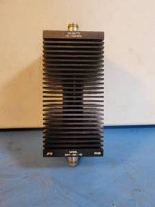 lot 1081 image: JFW Fixed Attenuator - 100W 30db - Model No. 50FH-030-100